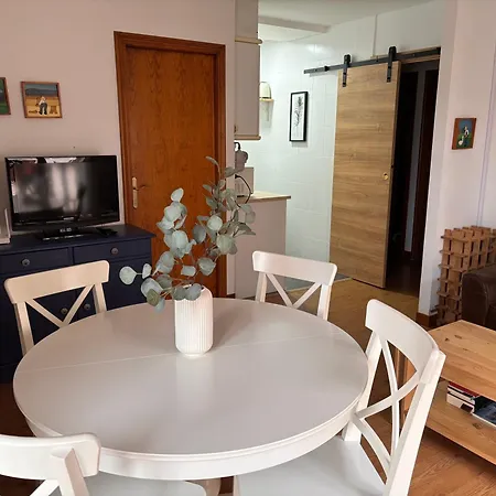 Casa Bihotz - Bonito Y Centrico Con Garaje En Sallent Apartamento Sallent de Gállego