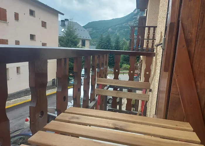 Apartamento Casa Bihotz - Bonito Y Centrico Con Garaje En Sallent Sallent de Gállego